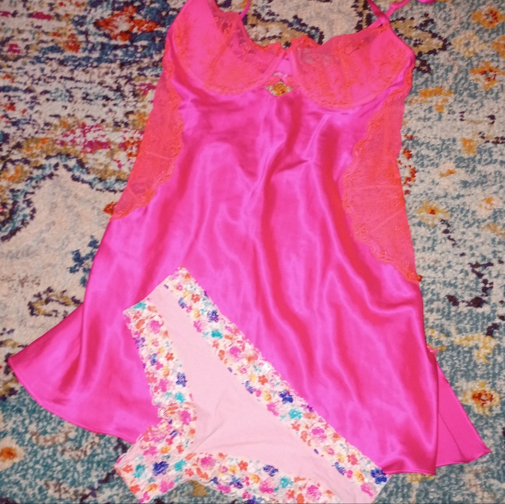 Vintage Y2K Victoria Secret Lace Lingerie Teddy + Panties VS Nightie Sexy